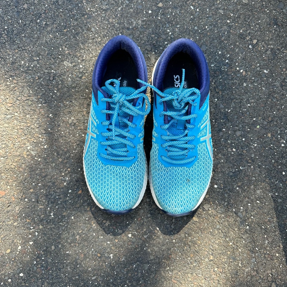 Blue ASICS - Picture 2 of 2